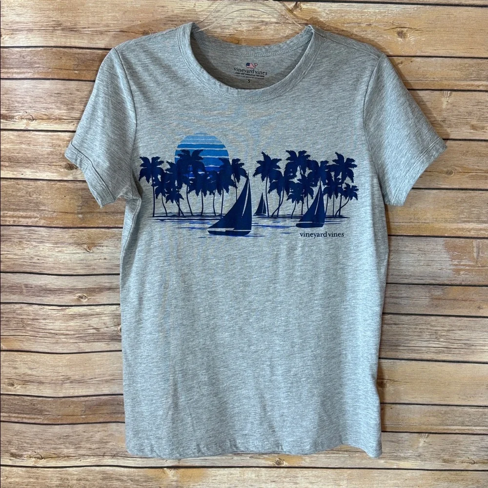 Vineyard Vines Heather Gray Tee with Navy Palm and Sailboat Design - Picture 7 of 7